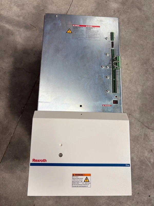 Bosch Rexroth Indramat HVR03.2-W045N - 45 kW DIAX04 Power Supply 3×480 V TESTED 1 Bosch Rexroth Indramat HVR03.2-W045N - 45 kW DIAX04 Power Supply 3×480 V TESTED