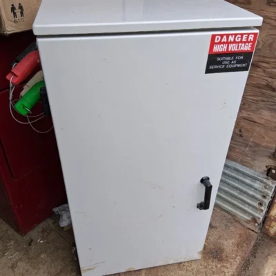 Vertiv XTE Transfer Switch Rainproof 200 Amp 120/240 Volt Single Phase 60 Hz