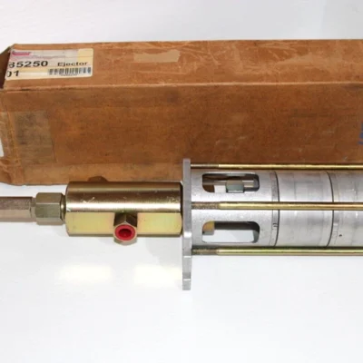 ⭐NEW IN BOX⭐ Lincoln/SKF 85250 Pneumatic/Air Operator Ejector