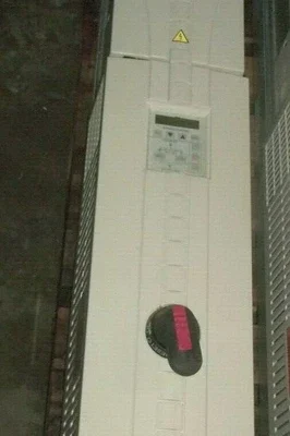 ABB ACH550-VCR-038A-4+F267 HVAC DRIVE 25HP 3PH 48-63HZ 380-480 VAC 100KA (89)