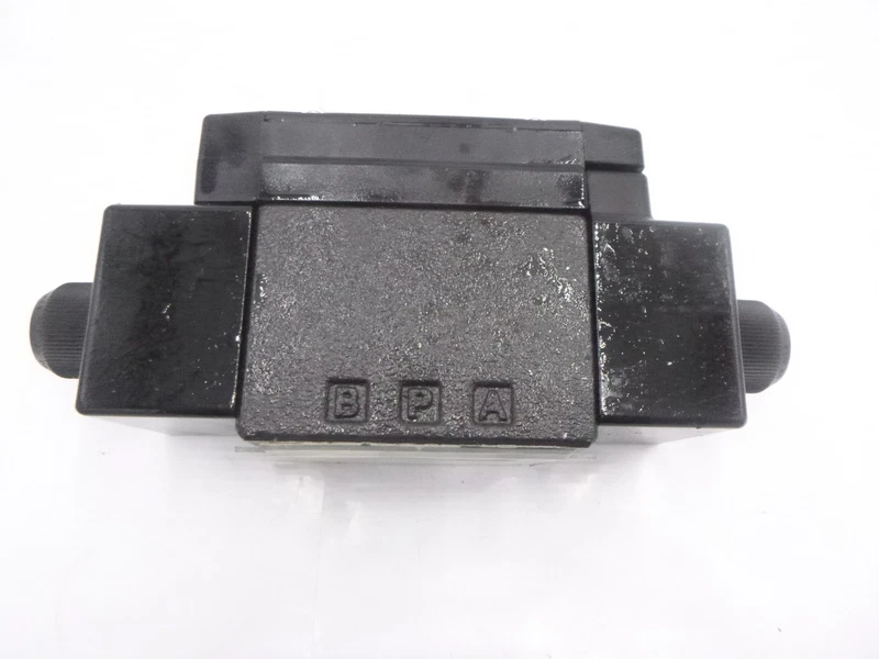 Continental Hydraulic VSD05M-3A-GB-60L-B Solenoid Directional Control Valve 1 Continental Hydraulic VSD05M-3A-GB-60L-B Solenoid Directional Control Valve