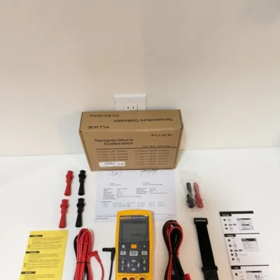 FLUKE 712B RTD CALIBRATOR (NEW FACTORY SEALED) MFD-2025 (CALIBRATED 2025) NEW