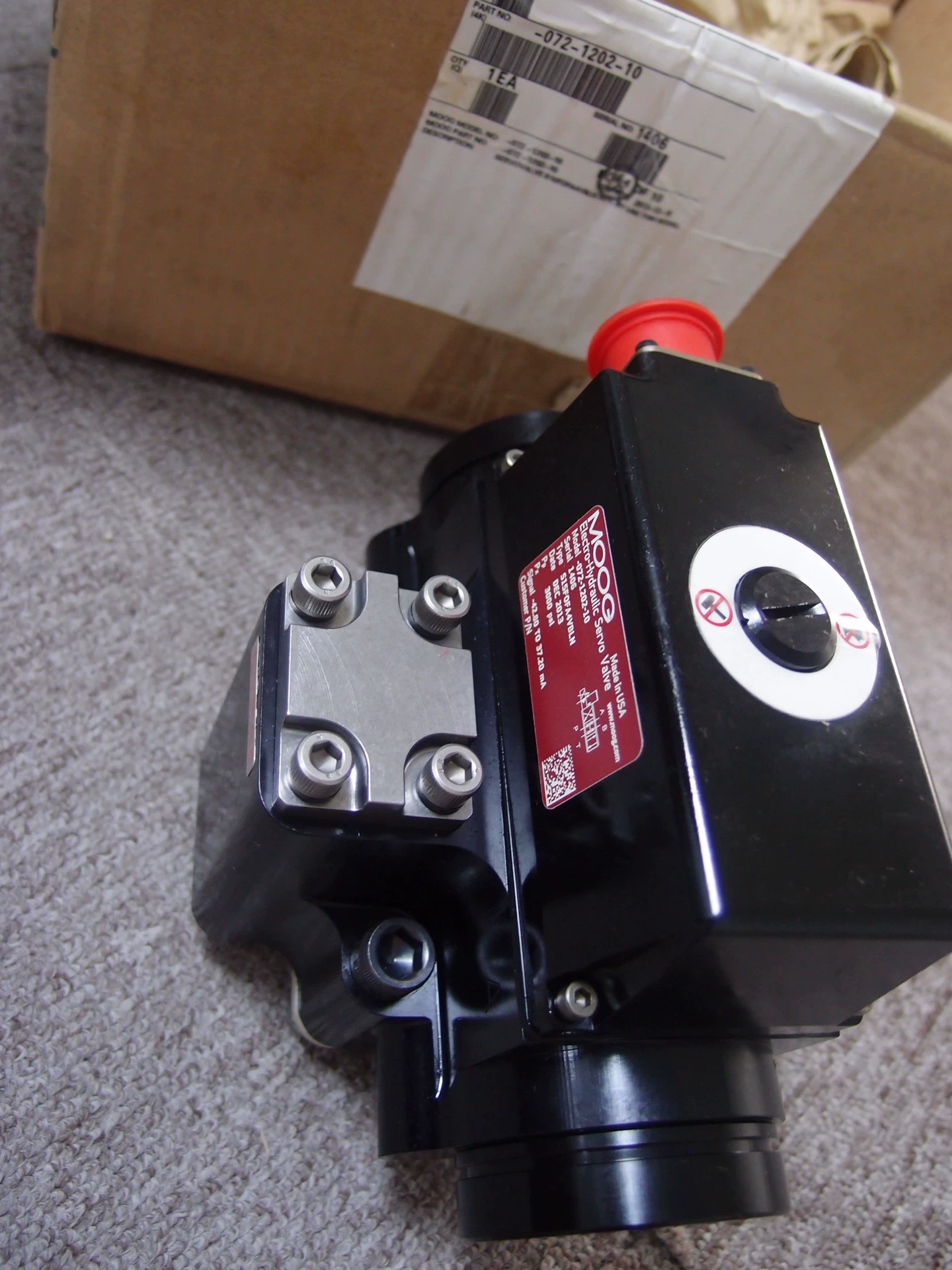 MOOG Servo Valve 072-1202-10 for Precision Hydraulic Control