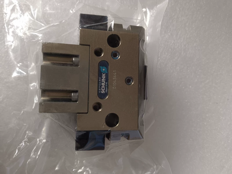 SCHUNK Cylinder PGN64-2AS 370450 - High-Precision Pneumatic Actuator