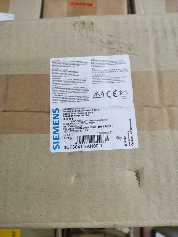 Siemens Motor Protection Unit 3UF5041-3AN00-1 Industrial Use 1 3UF5041-3AN00-1