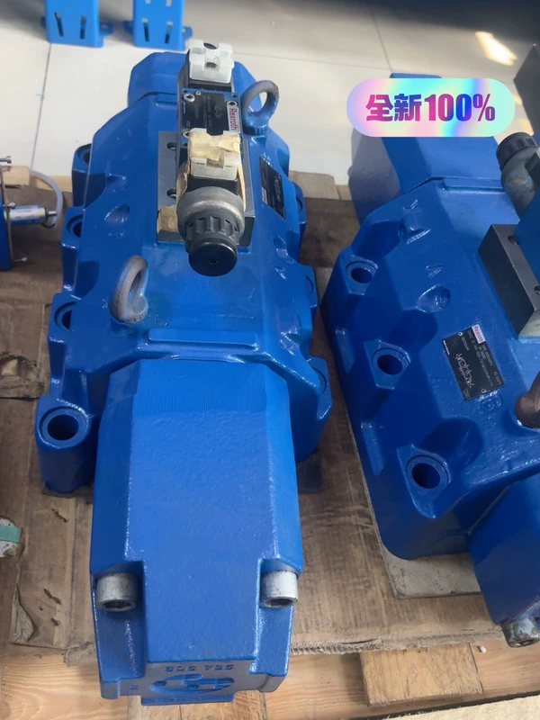 Rexroth Proportional Valve 5WRZ52W8-1000-70/6EG24N9K4/M R901040174
