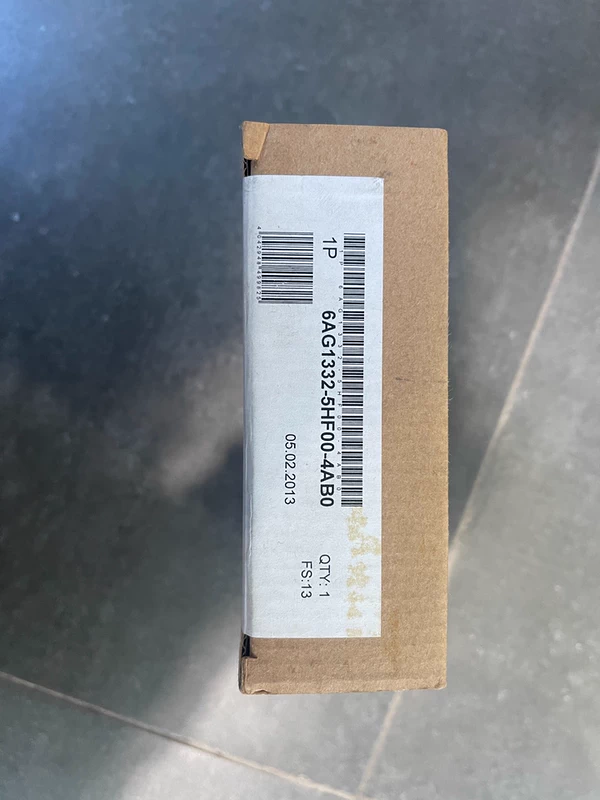 Siemens 6AG1332-5HF00-4AB0 Analog Output Module for Automation 1 6AG1332-5HF00-4AB0