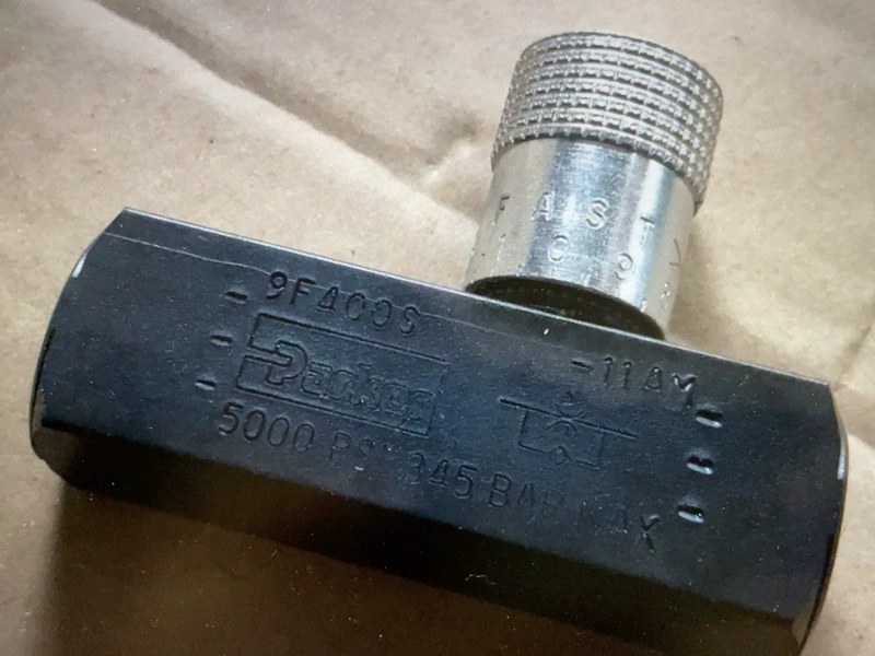Parker Check Valve 9F400S - Reliable Flow Control Valve 1 9F400S