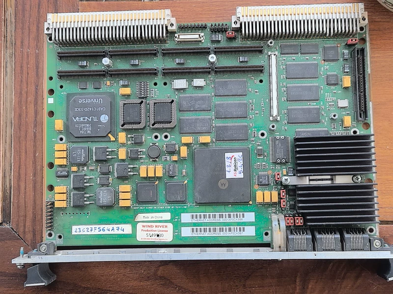 MOTOROLA Control Board MVME5100 High Performance Module 1 MVME5100