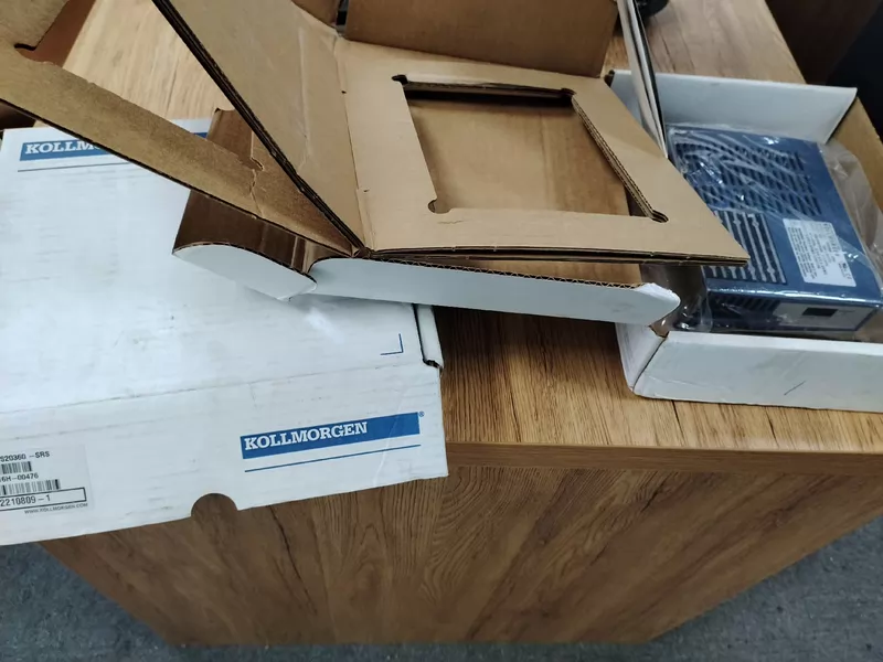 Kollmorgen Drive Controller S20360-SRS - Precision Motor Driver Unit 1 Kollmorgen Drive Controller S20360-SRS - Precision Motor Driver Unit