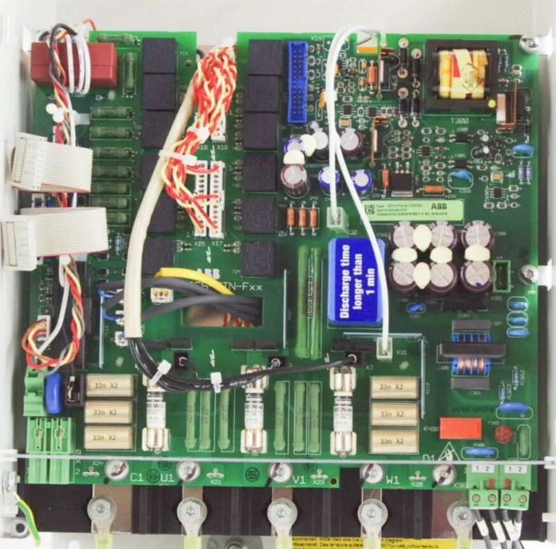 ABB DC Power Board SDCS-PIN-4B 3ADT316300R1510 for Industrial Use 1 ABB DC Power Board SDCS-PIN-4B 3ADT316300R1510 for Industrial Use