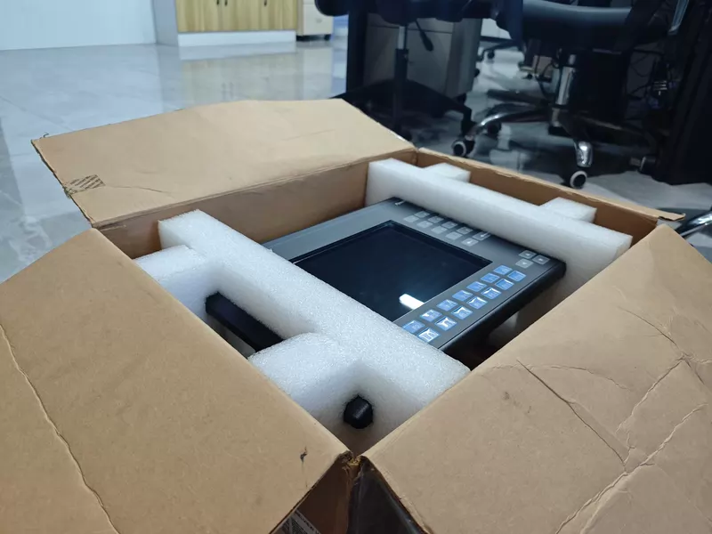 Allen-Bradley HMI Touchscreen 2711-K10C16 User Interface Panel