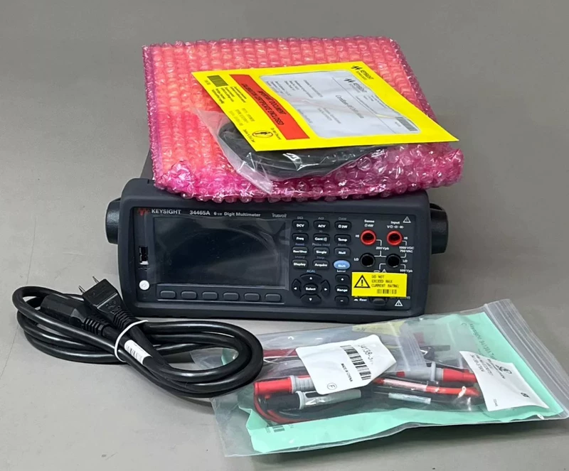 Digital Multimeter Keysight 34465A-CFG017 for Accuracy