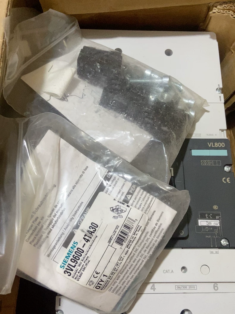 3VL6780-2DE36 Molded Case Breaker by SIEMENS for Reliability