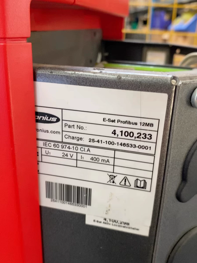 Fronius Pulse MIG/MAG Welding Machine Model 4075100R 1 Fronius Pulse MIG/MAG Welding Machine Model 4075100R