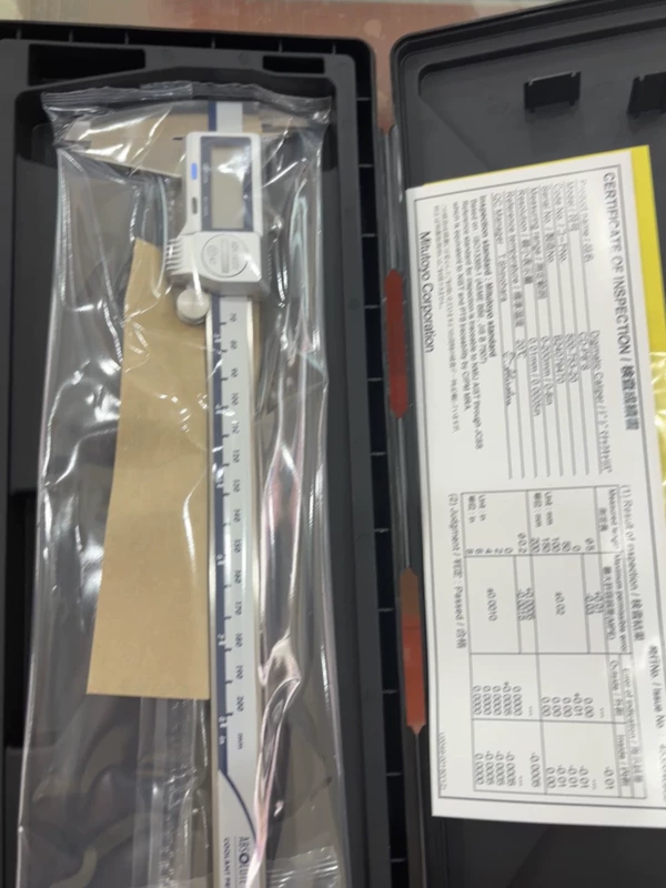 500-753-20 Mitutoyo Digital Caliper for Accurate Dimensions