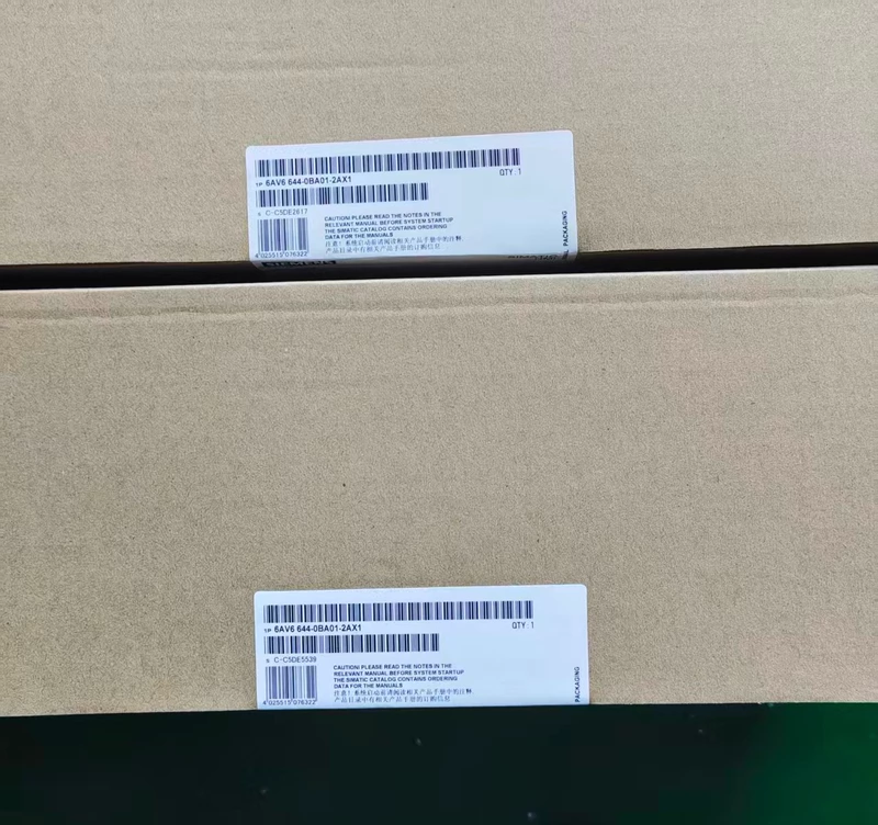 SIEMENS HMI Panel 6AV6644-0BA01-2AX0 - Touchscreen Operator Display