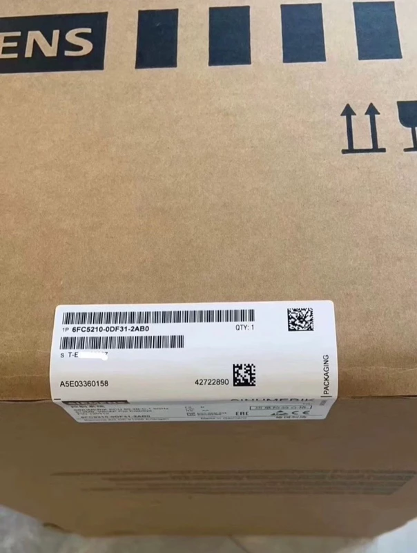 Siemens HMI Panel 6FC5210-0DF31-2AB0 - Industrial Touch Interface