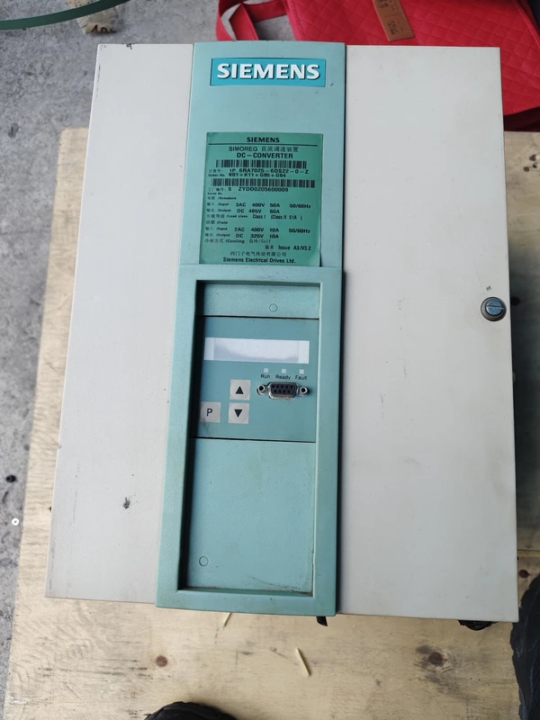 SIEMENS 6RA7025-6DS22 DC Drive for Precision Control