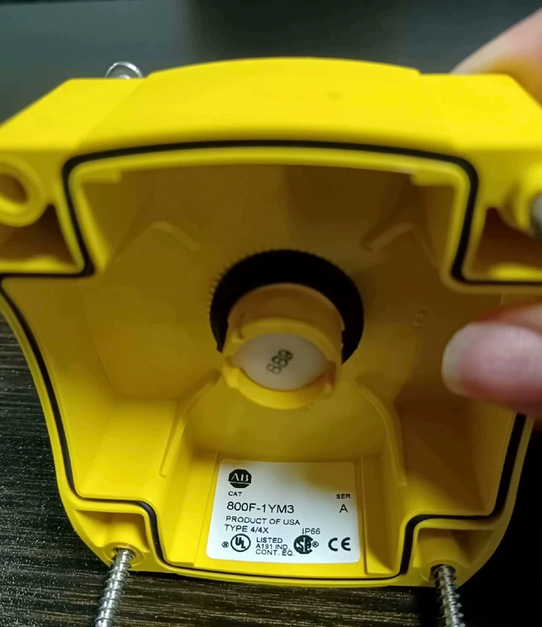 ABB 800F-1YM3 Stop Button - Industrial Machine Safety