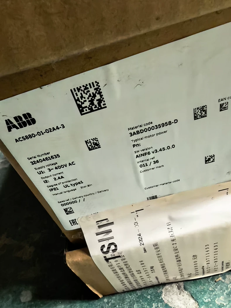 Frequency Converter ABB ACS880-01-02A4-3 - Efficient Power