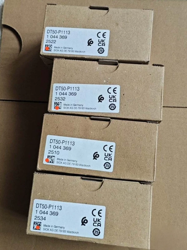 DT50-P1113 Laser Sensor by SICK for Precision Detection