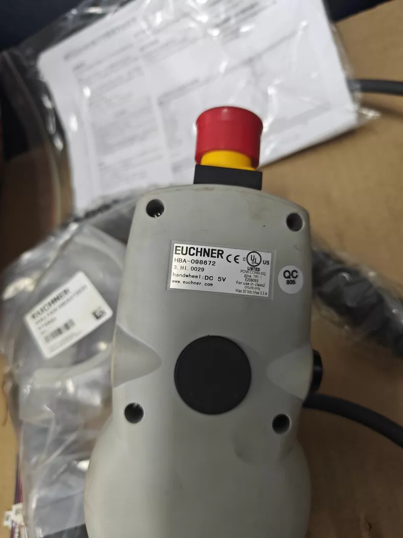 HBA-098672 EUCHNER Handheld Unit - Convenient Operation