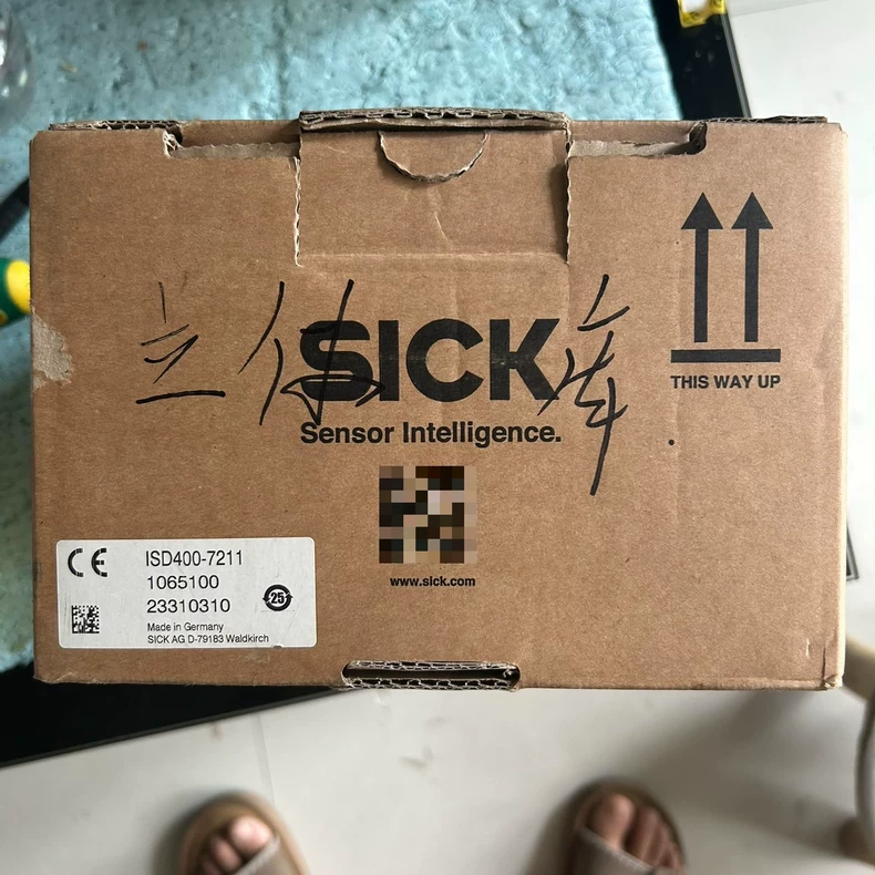 SICK ISD400-7211 Sensor - Accurate Laser Detection
