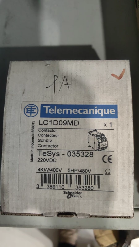 LC1D09MD Contactor by Schneider - High-Performance