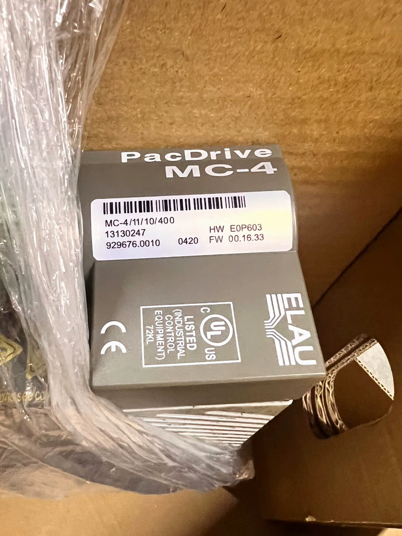 Servo Drive MC-4/11/10/400 by Schneider - Reliable & Efficient