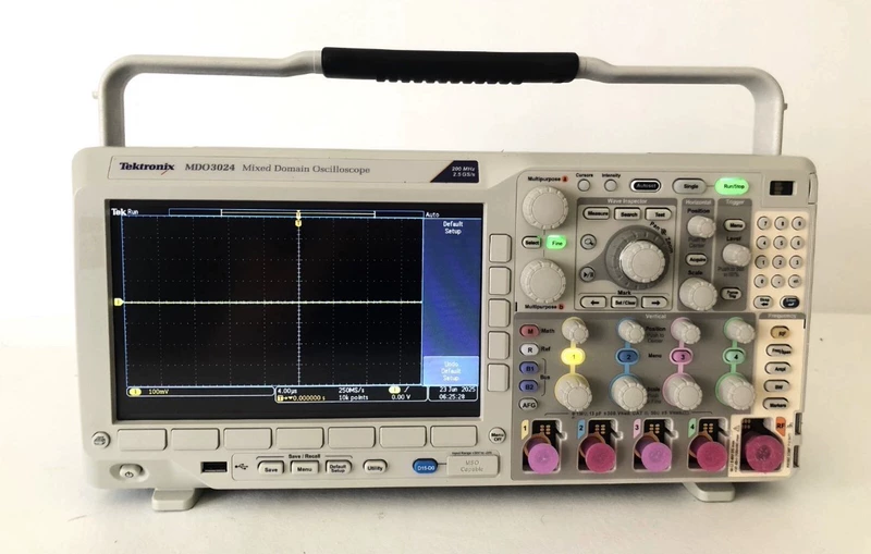 TECH MDO3024 Oscilloscope: Precise Mixed Domain Analysis
