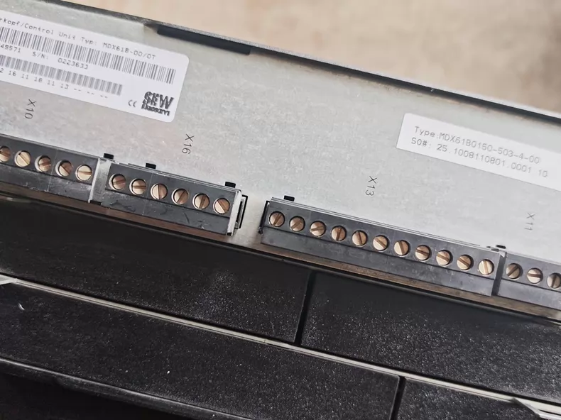 MDX61B0150-503 Frequency Inverter by SEW - Reliable Drive