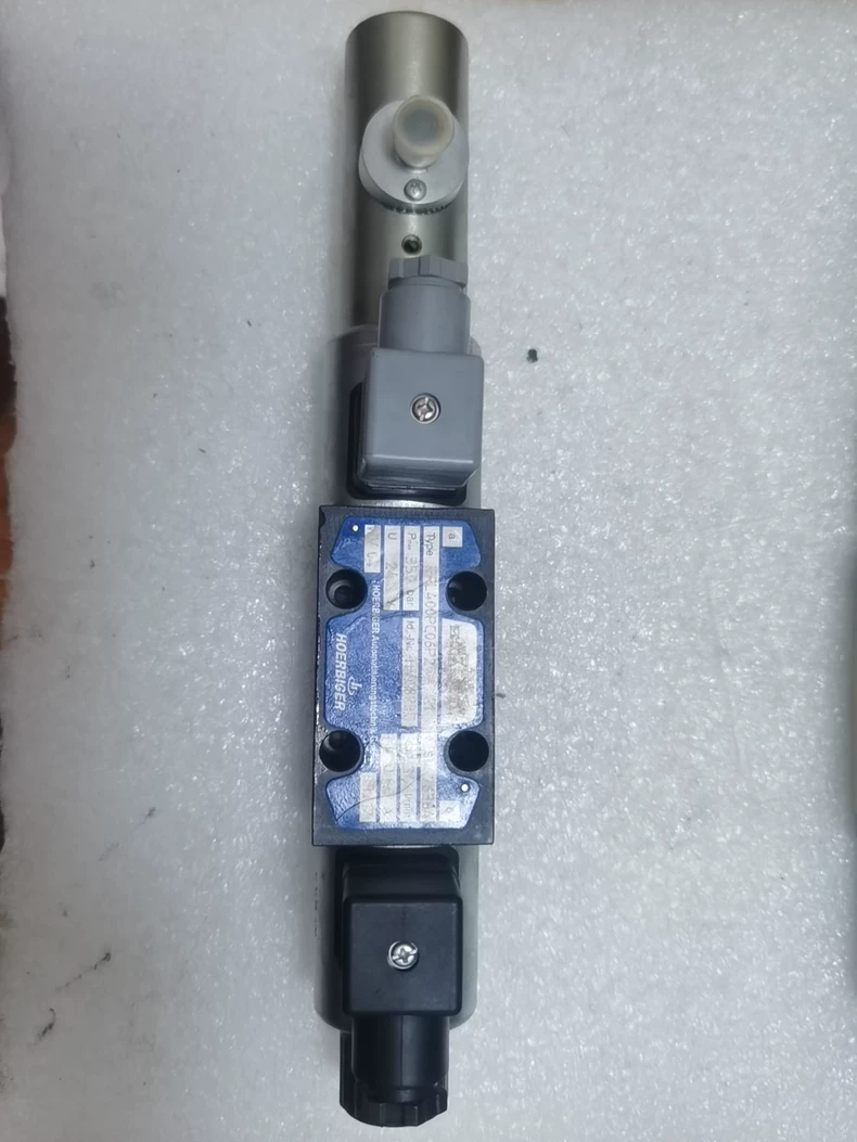 PDL 400PC06P24 Proportional Valve by Hoerbiger for Fluid Management