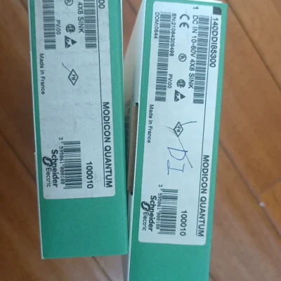Schneider 140DDI85300 Discrete Input Module - Industrial Grade