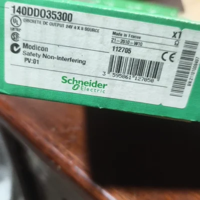Schneider 140DDO35300 Module - High-Performance Discrete Output