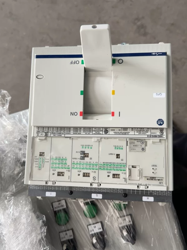Industrial Power Protection Allen-Bradley 140G-N6H3-E12 Breaker - Image 2
