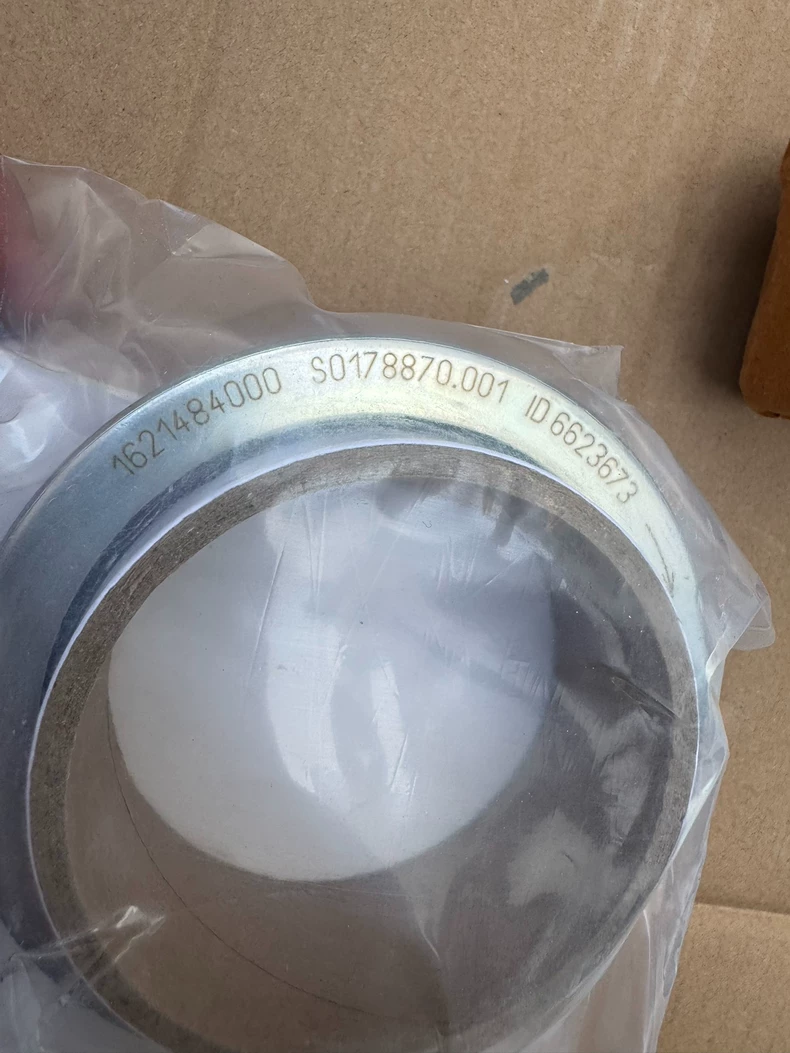 Atlas 1621484000 Shaft Seal & Sleeve - Reliable Sealing