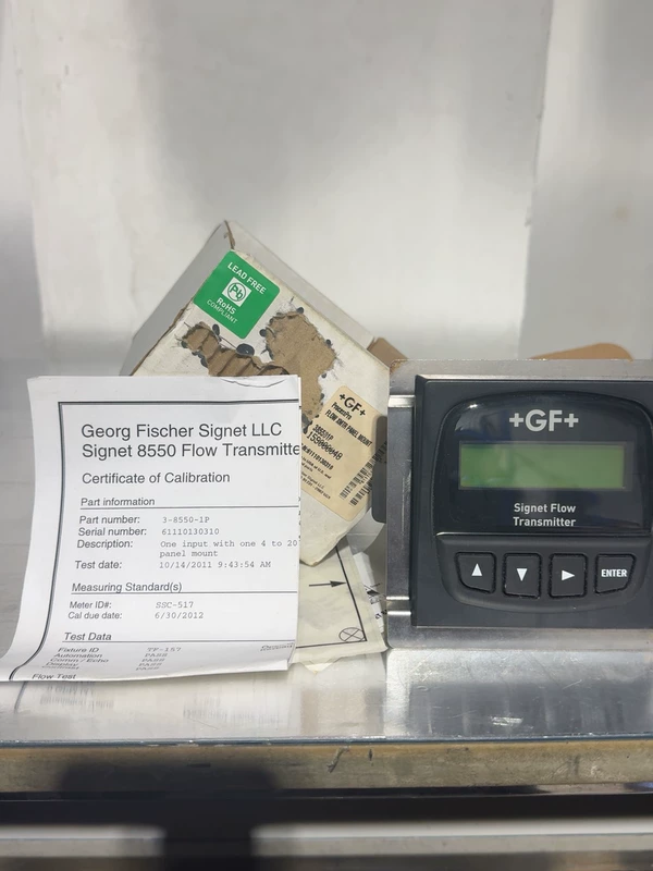 GF Flow Transmitter Model 3-8550-1P 1590000428