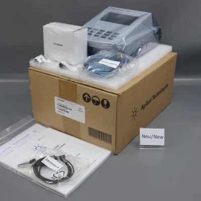 Agilent 3200C G4384-64000 Benchtop Conductivity Meter