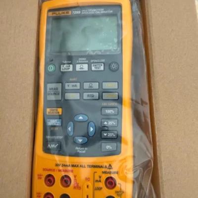 FLUKE Model 725S Multifunction Process Calibrator