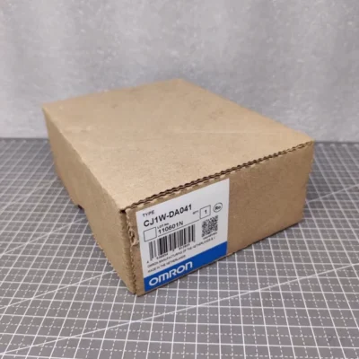 OMRON CJ1W-DA041 Analog Output Module for CJ1 PLC