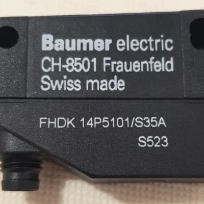 Baumer FHDK 14P5101/S35A Background Suppression Sensor