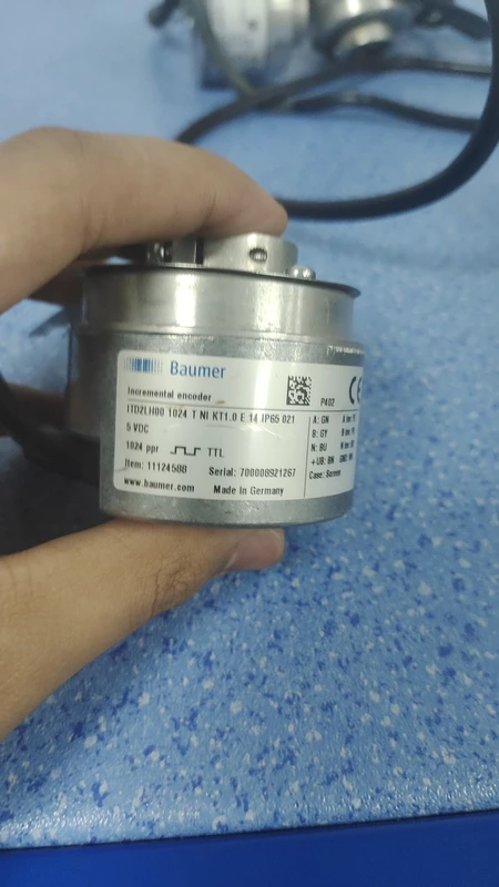 Baumer Incremental Encoder ITD2LH00 1024 T NI KT1.0 - Durable