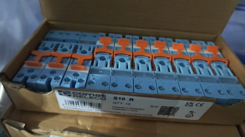 Industrial Automation Socket RELECO S10 R for Reliable Switching - Image 2
