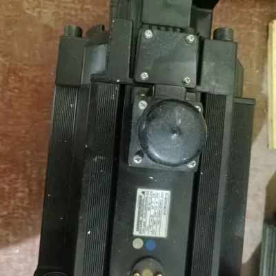 YASKAWA SGMGH-44A2A-YRAL Servo Motor for Accurate Positioning
