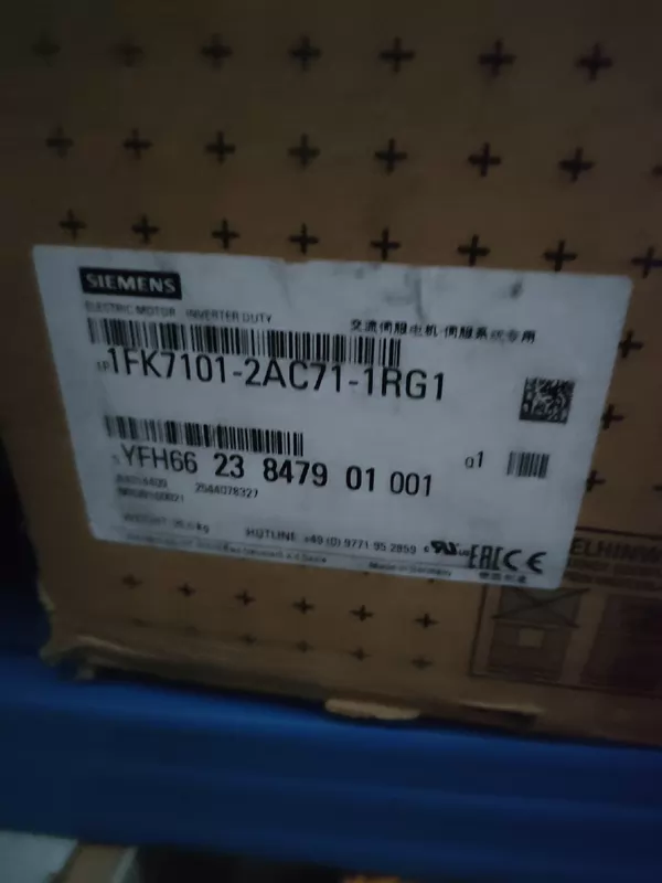 SIEMENS 1FK7101-2AC71-1RG1 Servo Motor for Precision Control