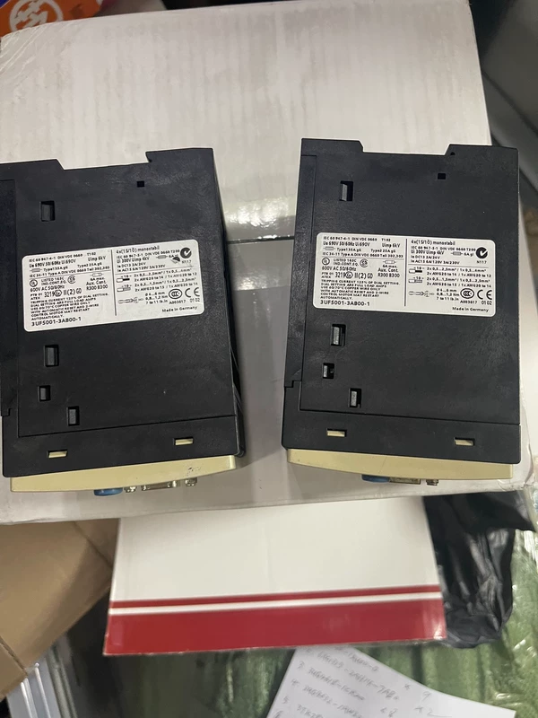 Siemens 3UF5001-3AB00-1 Motor Management Relay - Image 3