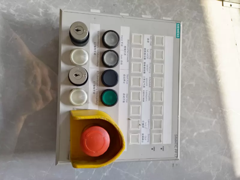 SIEMENS 6AV3688-4CX07-0AA0 Push Button Panel