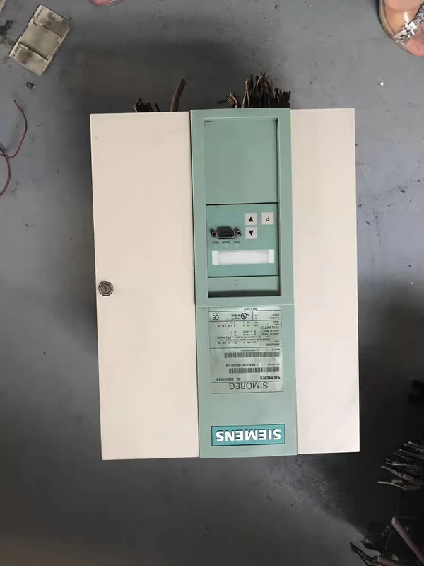 SIEMENS 6RA7018-6DV62-0 DC Drive for Precision Control