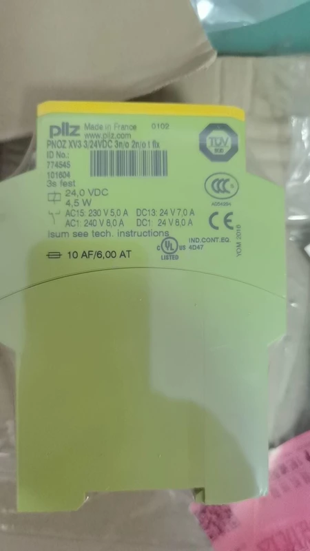 Pilz 774545 Safety Relay PNOZ for Industrial Safety Systems